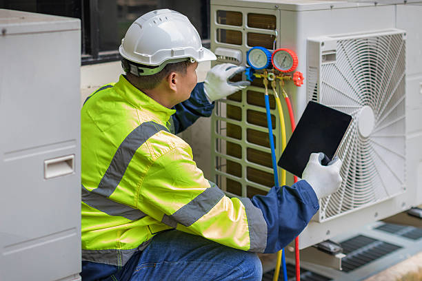 Professional Ac Installation technician working in Irvington, NY